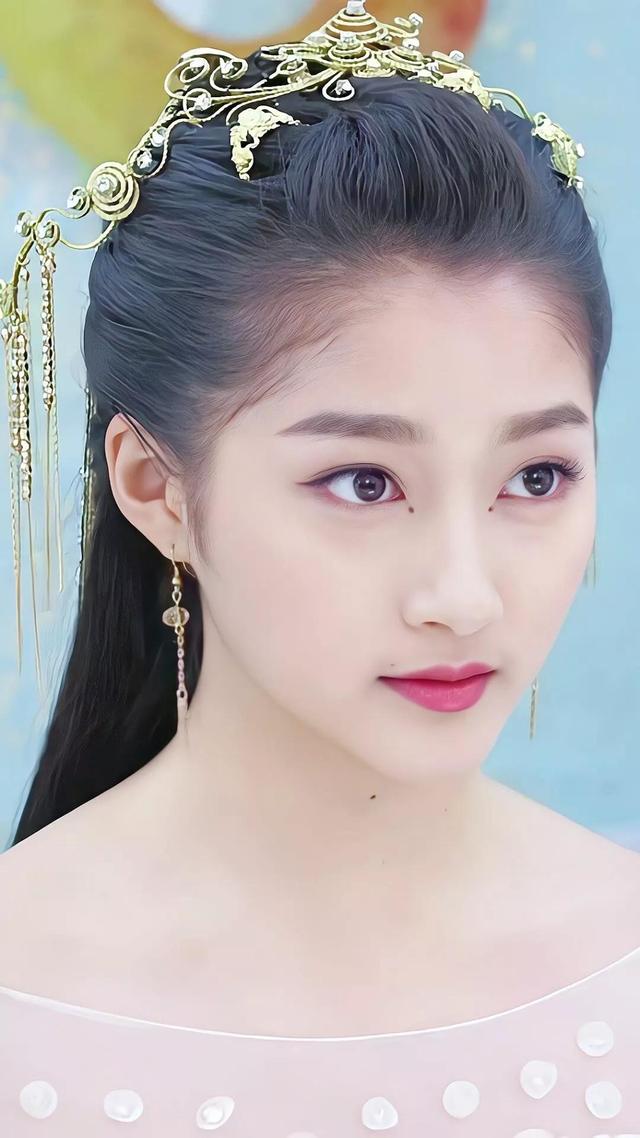 九州天空城:白庭君换了风天逸的命数与易茯苓再无交集