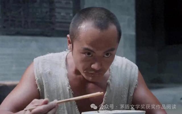 《白鹿原》原生家庭泥沼中闯出的复杂灵魂——黑娃