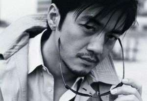 李亚鹏电视剧(拿下柯蓝、瞿颖、周迅、王菲的李亚鹏，到底是渣男还是暖男？)