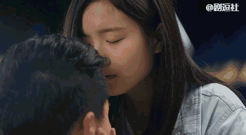 差点被第一集骗了错过它，对天发誓《同学两亿岁》真的很好看啊！