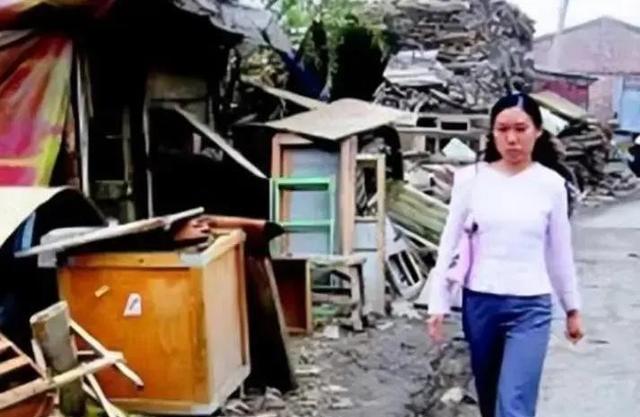 11岁上央视,21岁未婚生3娃,执着嫁50岁老男人的庞秀玉怎样了?