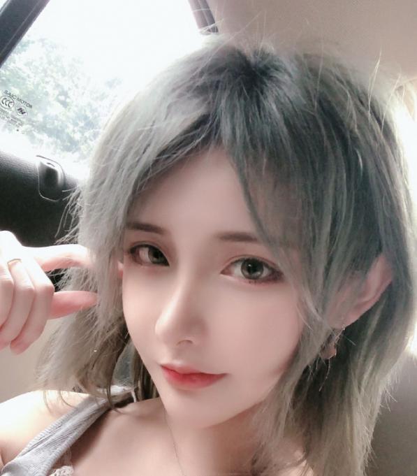 腐团儿彻底输了！魔王COS新作上线，这Tifa的腿也太直了吧