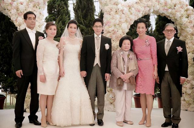 深度开扒:郭晶晶嫁给霍启刚八年,给霍家带去了什么影响?