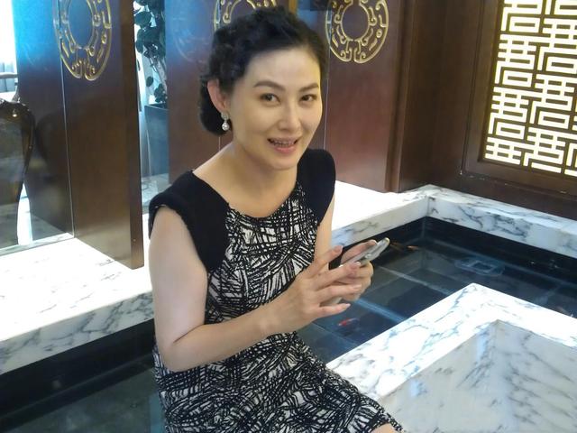 26岁爆红,因戏与丁海峰传绯闻,“潘金莲”王思懿如今怎样了?