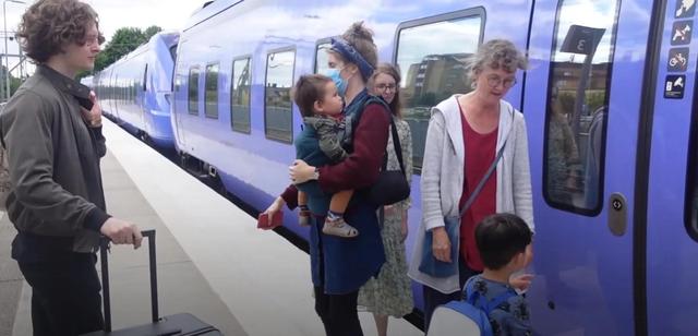 汪汪、云飞、永鸿三家人已经回到祖国，期盼已久的大团圆终于实现