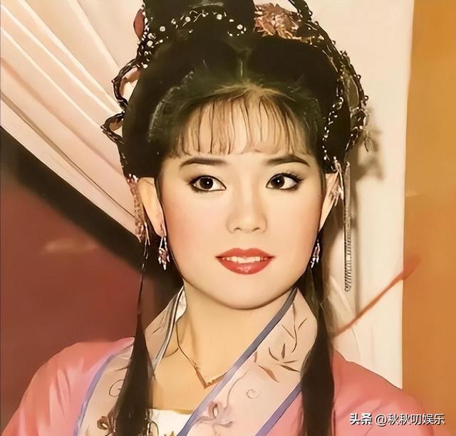 被畸形母爱毁掉的星二代：母乳12年，同床15年，荒唐的事还在后面