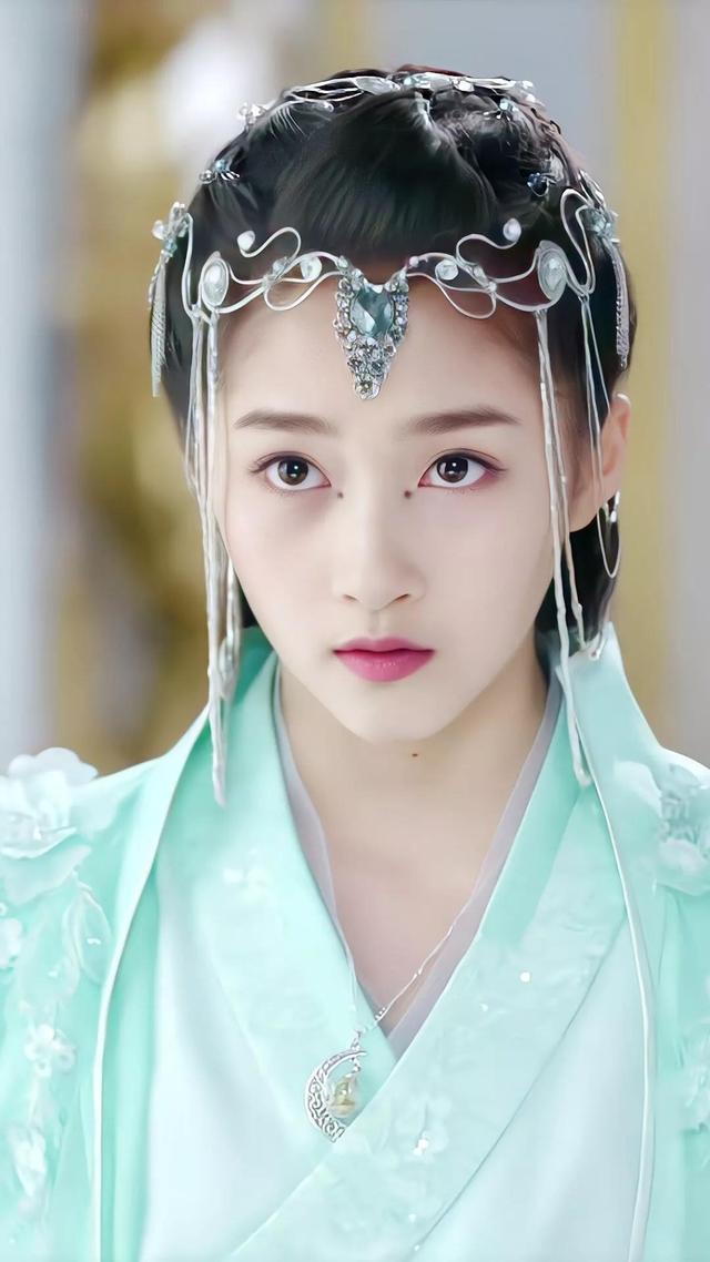 九州天空城:白庭君换了风天逸的命数与易茯苓再无交集