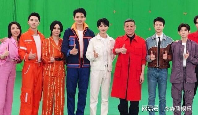 七一晚会究竟是哪三位“王炸”同台演唱《与我同行》