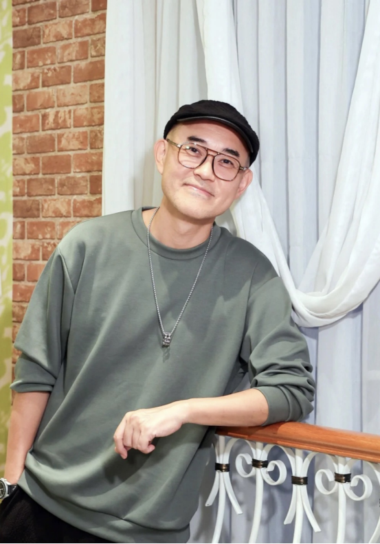 港姐陈淑兰回应为黎明自杀传闻！曾被传为旧爱方中信当街掌掴情敌