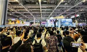 上海8月漫展(动漫大展轮番上演  助燃上海“二次元”经济活力)