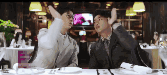 《前任系列》幕后，韩庚不是男主首选，与罗米拍的吻戏却被删减