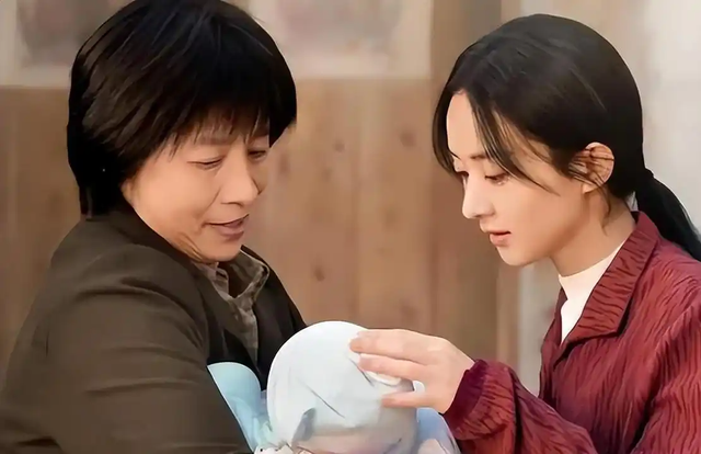 迟蓬：和倪萍是好闺蜜，与丈夫相爱40年，如今因《小巷人家》爆红