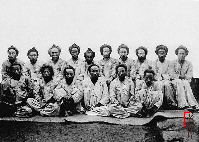 老照片：夹在大清与日本之间的女人——朝鲜末代王妃闵妃悲惨结局