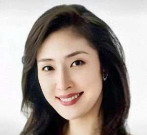 性感家政妇(岛国90年代的惊艳女星，谁才是你的心中女神)