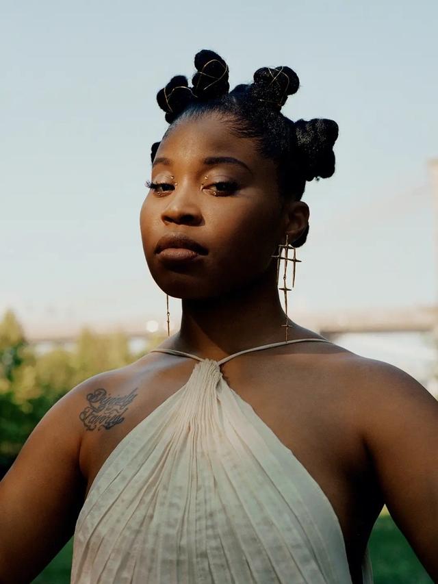 变形金刚第6部来了!擎天柱大黄蜂经典再现,网友:这真是童年