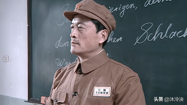 三刷《亮剑》：才懂成为俘虏的常乃超，为何能当上高级指挥系教员