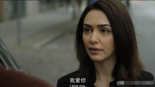 顶级美剧,她要为孩子创造一个安全、美好的生活环境!