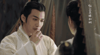 车祸后躺在地上吻，拔掉氧气管还要吻，国产剧花式吻戏智商在哪？