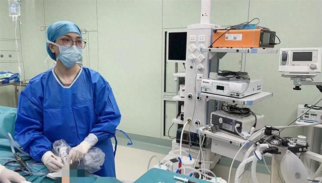 9岁男孩经常“眼泪汪汪”，医生从鼻入手助其告别“泪囧童年”