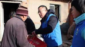 刘慧凝(青岛故事丨这个冬天，他们自筹60余万，为1000多个村庄1200多户村民送温暖)