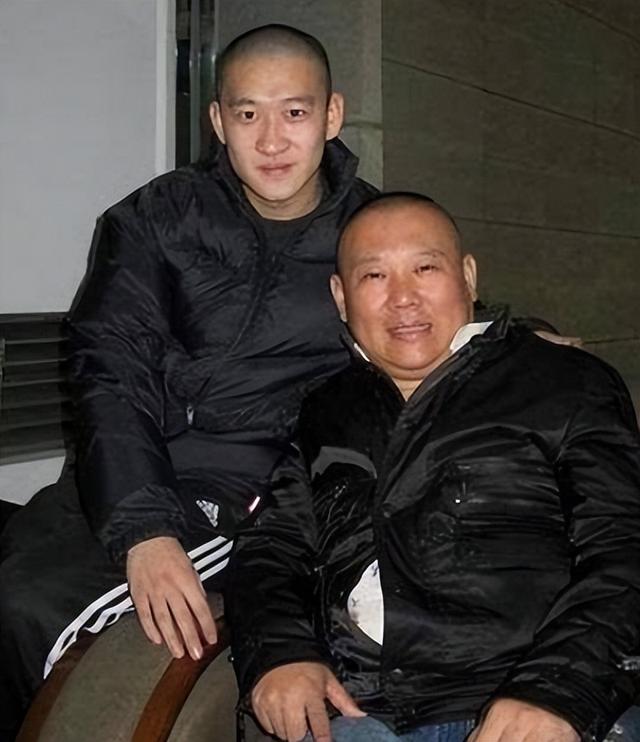 曹云金、何云伟都承认师徒关系，为什么郭德纲不召回？三点原因