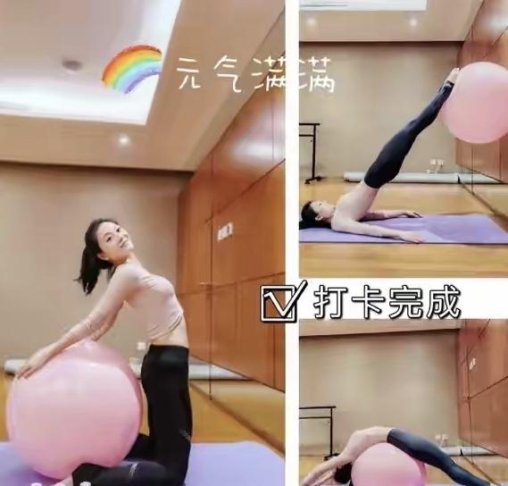 张艺谋小31岁娇妻与女儿合照，素颜出镜太显嫩，15岁小女儿清纯可爱