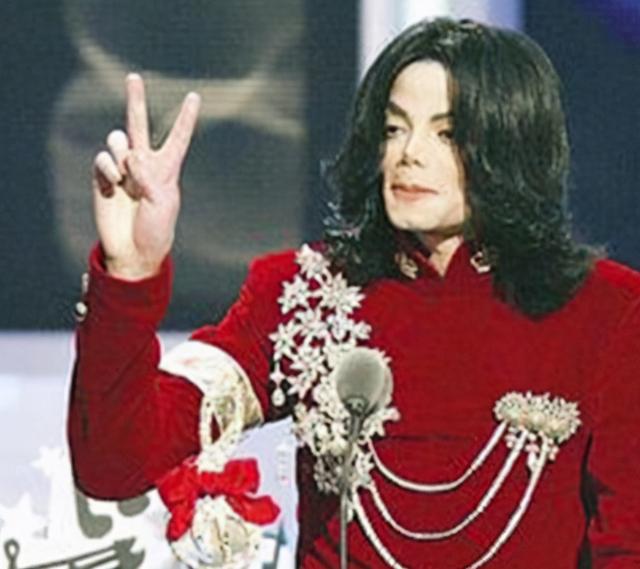 迈克杰克逊死亡，源于被注射异丙酚，私人医生穆雷是过失还是故意