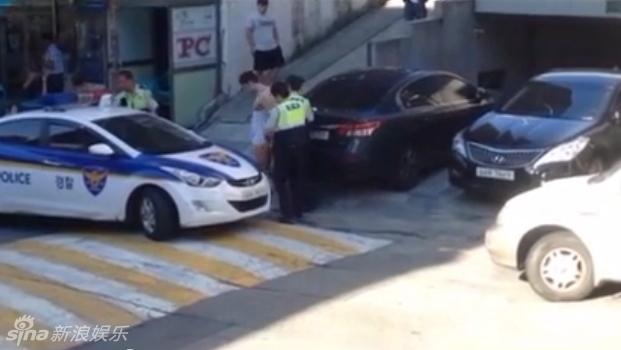 5名男子凌晨雪中裸奔 称为致青春洗涤心灵