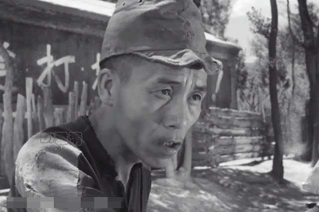 昔日北影演员，长得“歪瓜裂枣”，总跑龙套却令人难忘，93岁去世