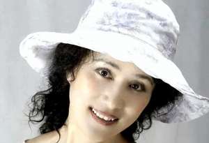 张小磊(张小磊：当红时结婚，婚后生一子，如今咋样了？)