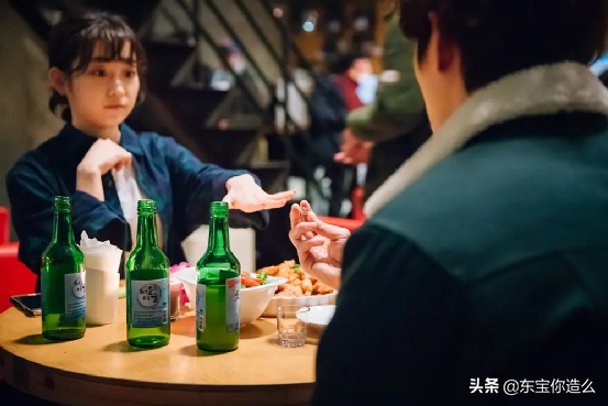 百看不厌的十部经典喜剧，下饭好剧，让你越吃越香