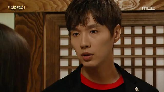 《小偷家伙，小偷大人》命定相遇，检察官与双面专家张石木的冒险