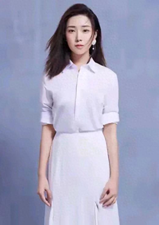 菅纫姿：用演技书写多彩人生的内地女星！