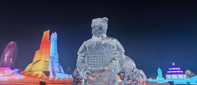古今“相聚”秦俑情!哈尔滨冰雪大世界“冰”马俑完工