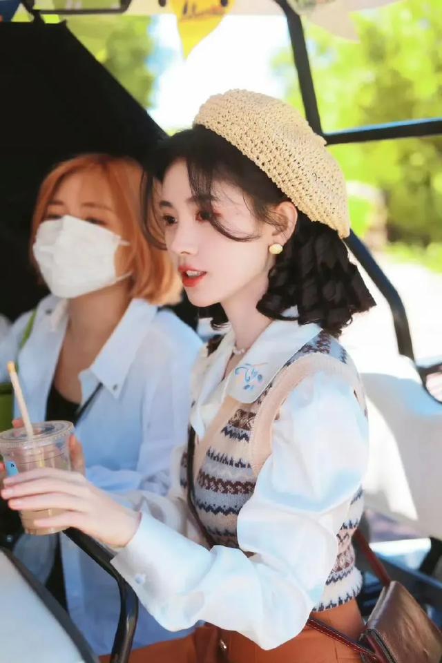 鞠婧祎壁纸写真