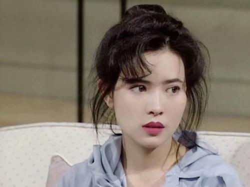 一部曾志伟的风流史,就是一部40年港圈女星的黑暗史