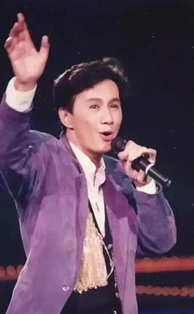 许冠杰:从平凡中走出的传奇