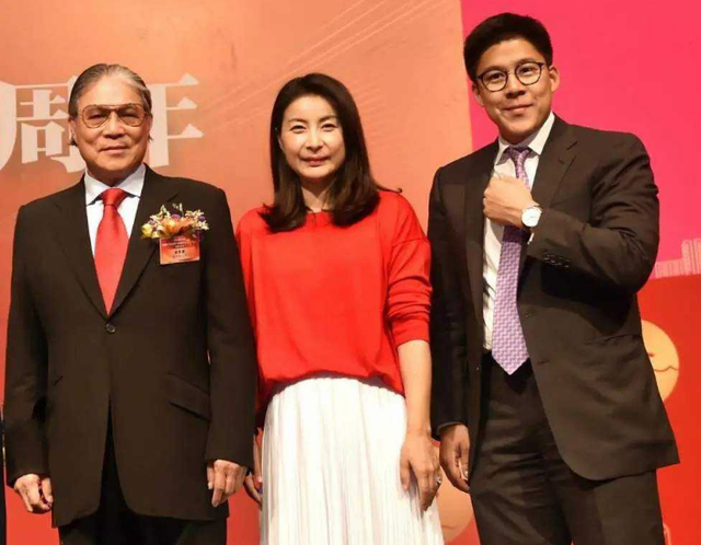 深度开扒:郭晶晶嫁给霍启刚八年,给霍家带去了什么影响?