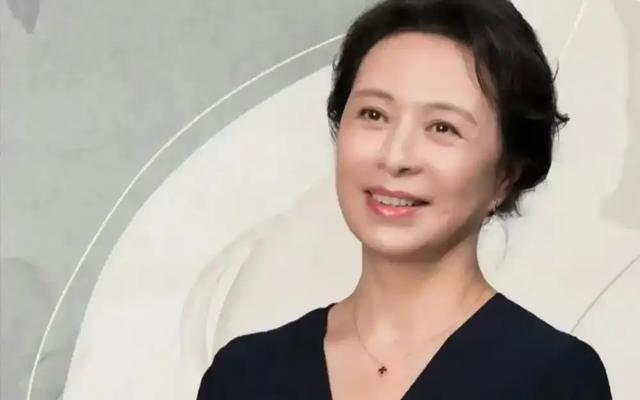 刘佳：嫁富商丈夫，婚后浪漫贴心，与儿子处成朋友