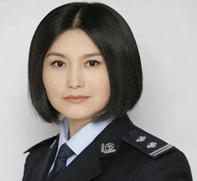 演员王茜：嫁大23岁导演徐庆东，丈夫劳累病逝，她的选择让人泪目