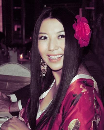 在这件事上，杨二车娜姆实力艳压了林志玲