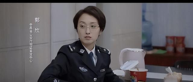 《我是刑警》6朵警花有3位身高170，满屏大长腿，个个身材高挑