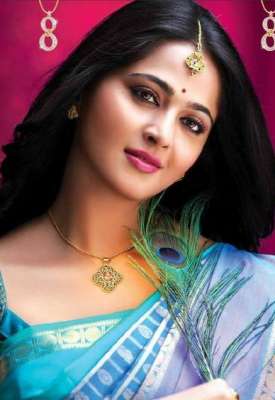 人体艺术写真视频(画家油画让摄影师蠢蠢欲动，于是在瀑布下拍摄1组人体艺术写真集)