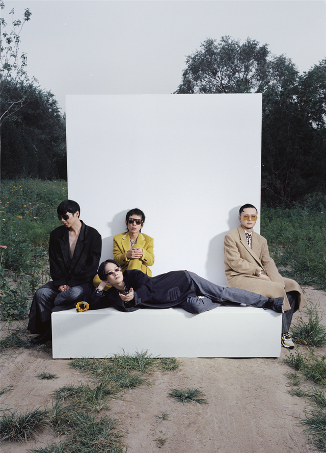 大波浪 困局与自由