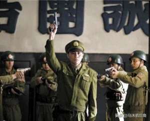 北平无战事电视剧(杀高人不祥——《北平无战事》第二十九集，曾督察与方孟敖的对话)