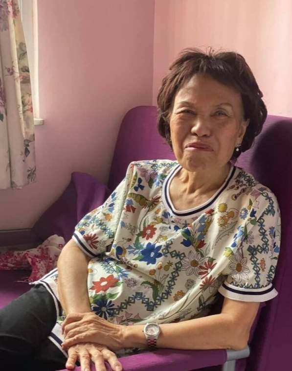 87岁无性无爱，为做慈善倾家荡产，明明长得丑却被称最美女神