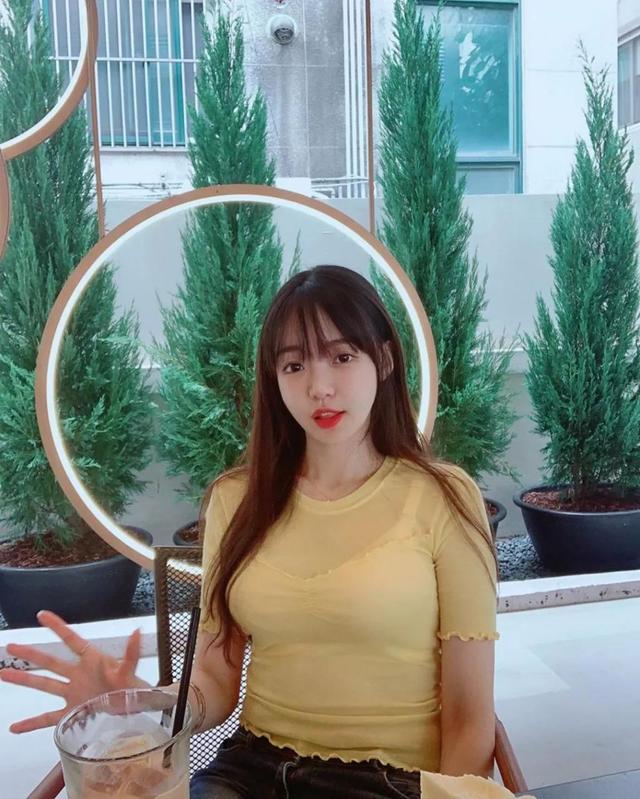 韩国微胖女神朴恩率，肉都长在该长的地方，网友说这身材爱了