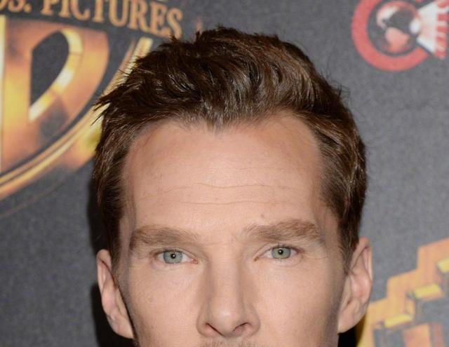 太养眼！本尼和凯特·布兰切特合作新片《毛克利》