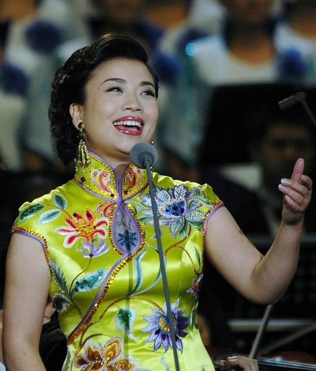 张也的美是大气的美,高贵典雅的美!(附21张高清写真图)