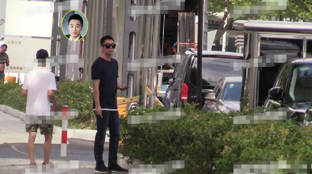 35岁朱亚文化身“老烟民”，街边吸烟气势足，抽完举动令网友惊讶